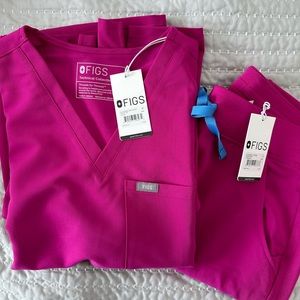 NEW WITH TAGS FIGS Scrubs Set